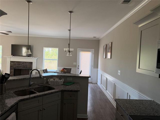 325 Melody Lane, Cartersville, GA 30121