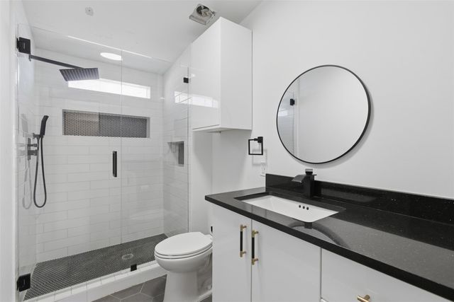 154 Clark Jason LN, Cedar Creek, TX 78612