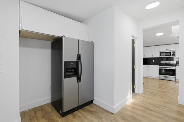 154 Clark Jason LN, Cedar Creek, TX 78612