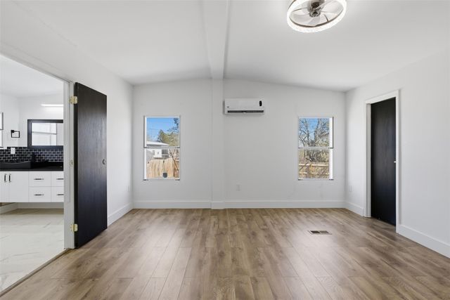 154 Clark Jason LN, Cedar Creek, TX 78612