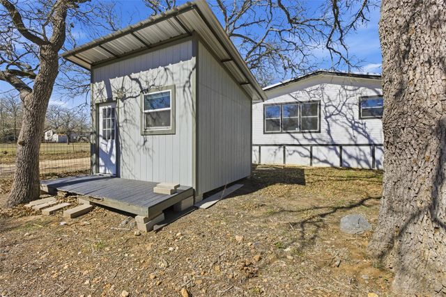 154 Clark Jason LN, Cedar Creek, TX 78612