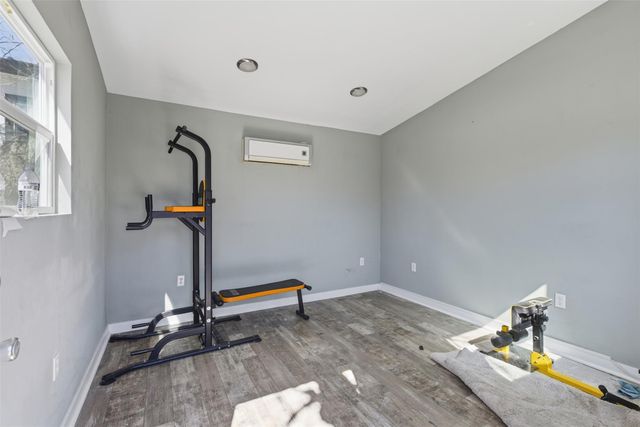 154 Clark Jason LN, Cedar Creek, TX 78612