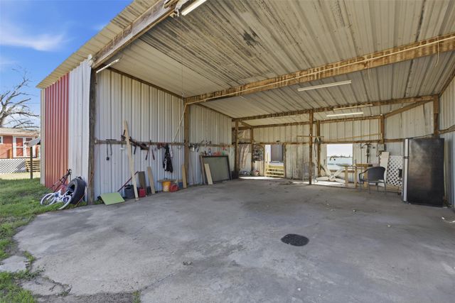 154 Clark Jason LN, Cedar Creek, TX 78612