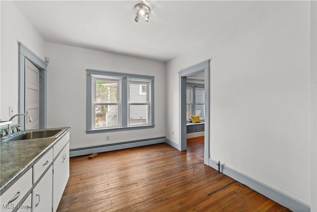 2280 W 10th Street, Cleveland, OH 44113