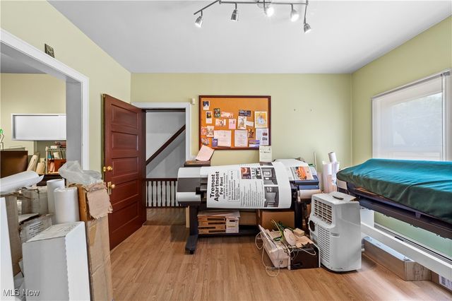 2280 W 10th Street, Cleveland, OH 44113