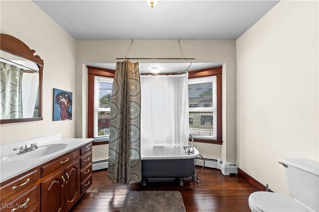 2280 W 10th Street, Cleveland, OH 44113