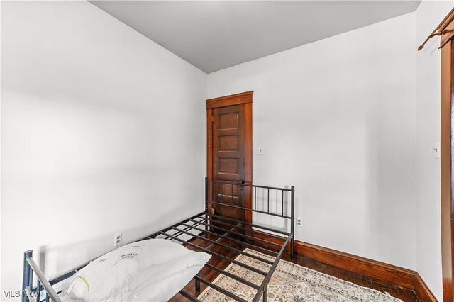 2280 W 10th Street, Cleveland, OH 44113