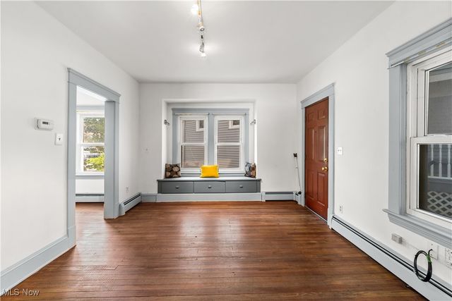 2280 W 10th Street, Cleveland, OH 44113