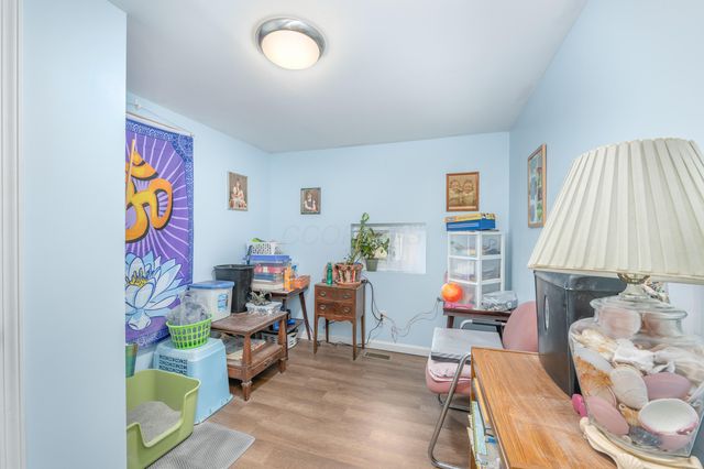 105 Fairmont Avenue, Mount Vernon, OH 43050