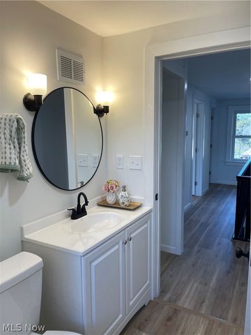 802 Orlando Avenue, Akron, OH 44320