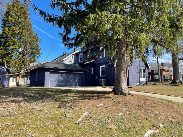 802 Orlando Avenue, Akron, OH 44320