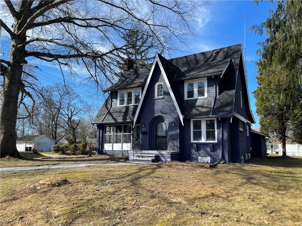 802 Orlando Avenue, Akron, OH 44320