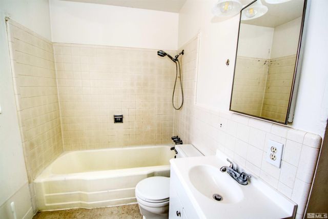 255 G Street, Sparks, NV 89431