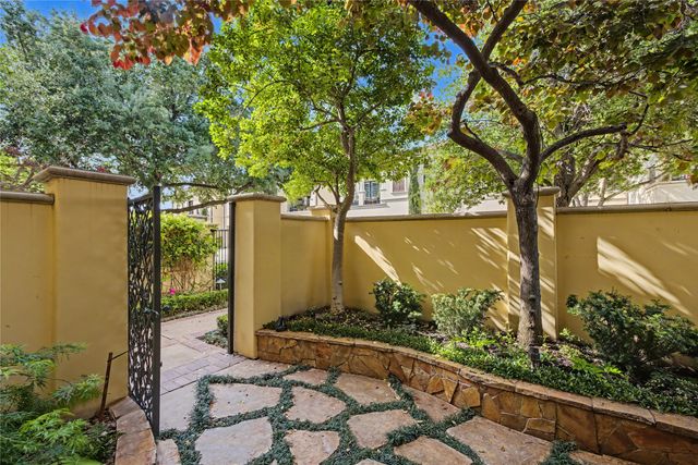 2713 Calder Court, Fort Worth, TX 76107