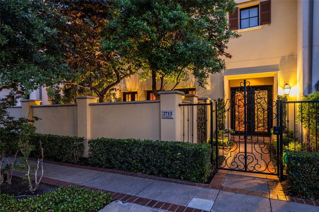 2713 Calder Court, Fort Worth, TX 76107