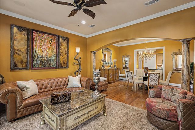 2713 Calder Court, Fort Worth, TX 76107