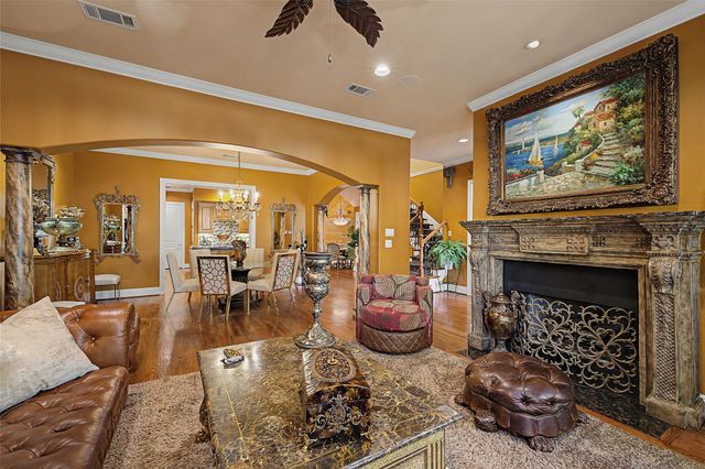 2713 Calder Court, Fort Worth, TX 76107