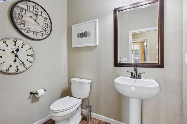 622 Moss Way, Hayward, CA 94541