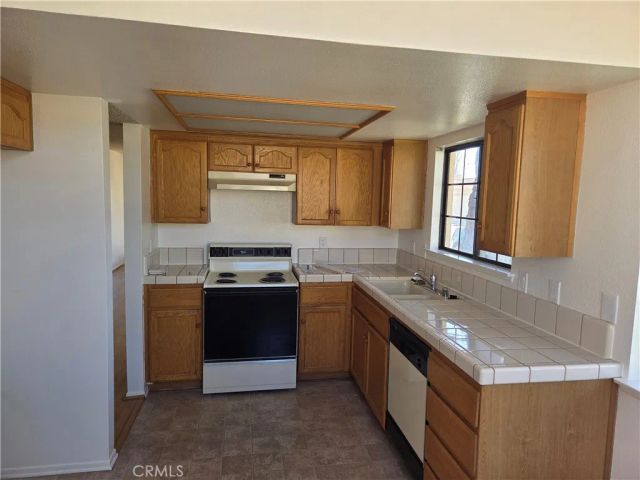 19099 Frances, Apple Valley, CA 92308