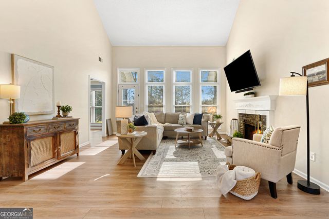 1 Cherrystone Circle, Suwanee, GA 30024