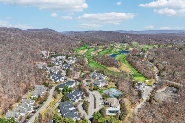 183 Woodlands Drive, Tuxedo Park, NY 10987