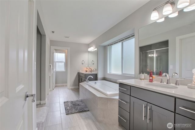 11109 125th Street Ct E, Puyallup, WA 98374