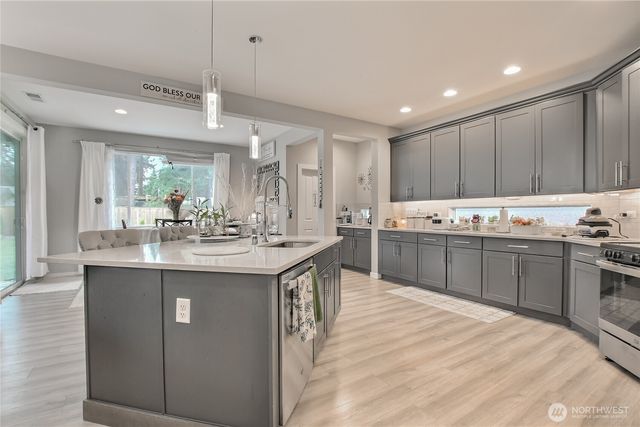 11109 125th Street Ct E, Puyallup, WA 98374