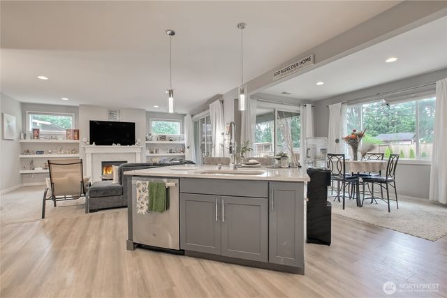 11109 125th Street Ct E, Puyallup, WA 98374