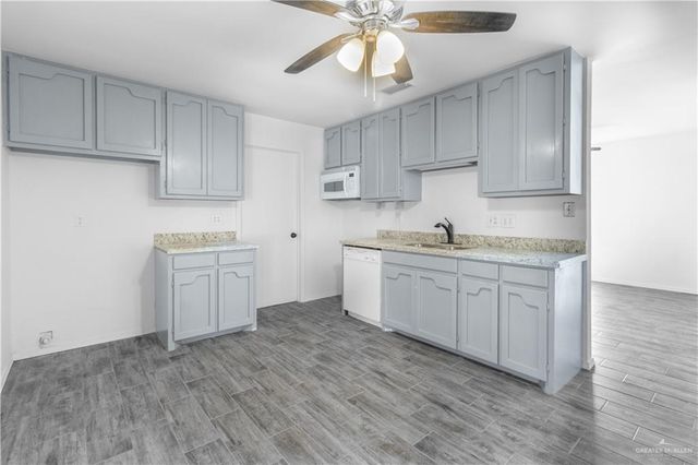 2311 Frontier Drive, Palmview, TX 78574