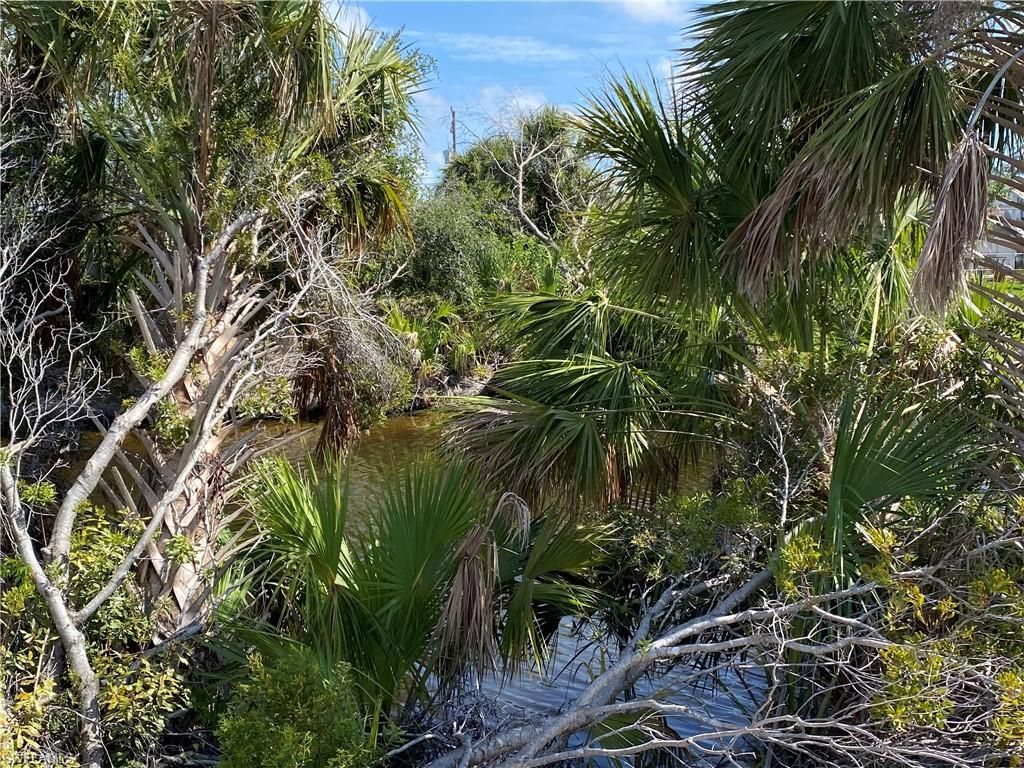 7688 St Regis CIR, PORT CHARLOTTE, FL 33981 — photo 4