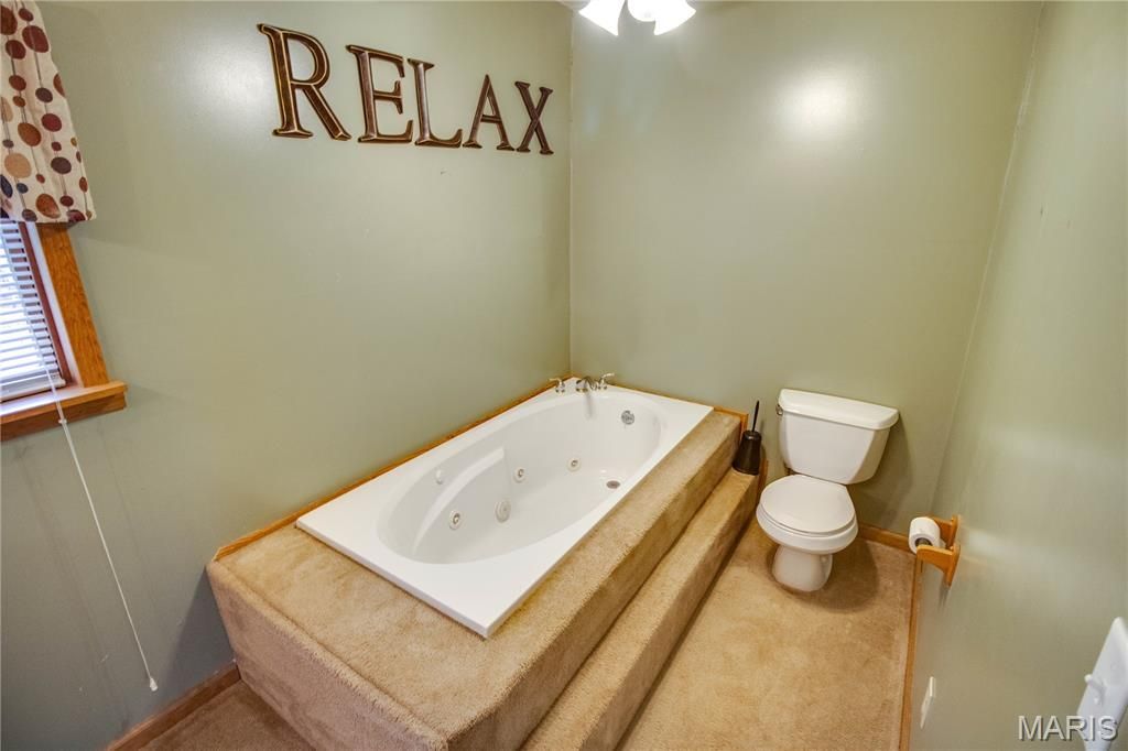 Image 26 of property listing at 332 N High Street, Carlinville, IL 62626