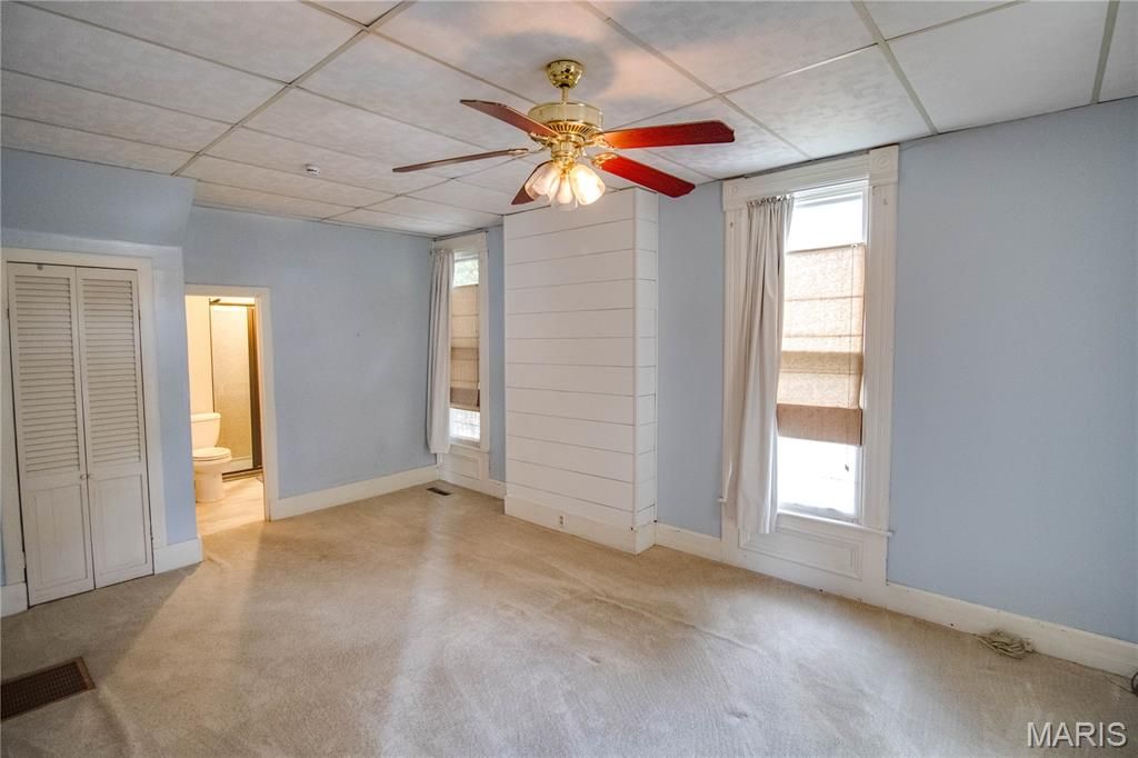 Image 27 of property listing at 332 N High Street, Carlinville, IL 62626