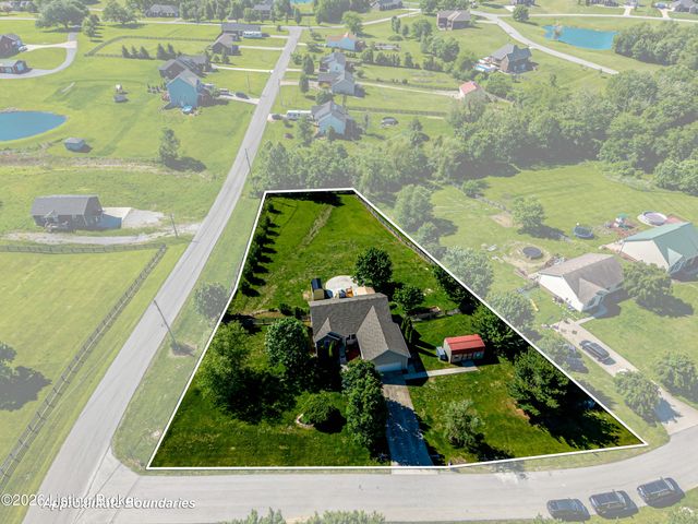35 Grant Ct, Taylorsville, KY 40071