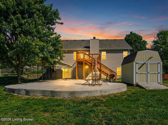 35 Grant Ct, Taylorsville, KY 40071