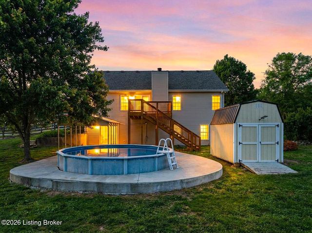 35 Grant Ct, Taylorsville, KY 40071