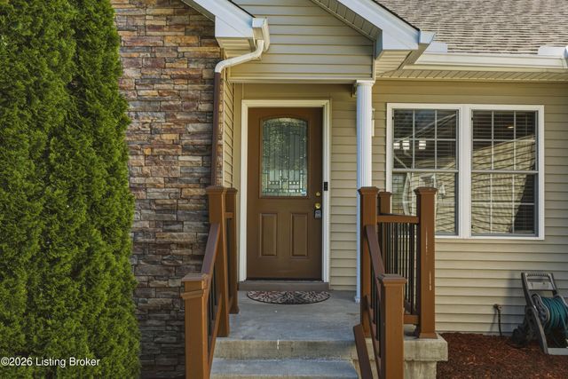35 Grant Ct, Taylorsville, KY 40071
