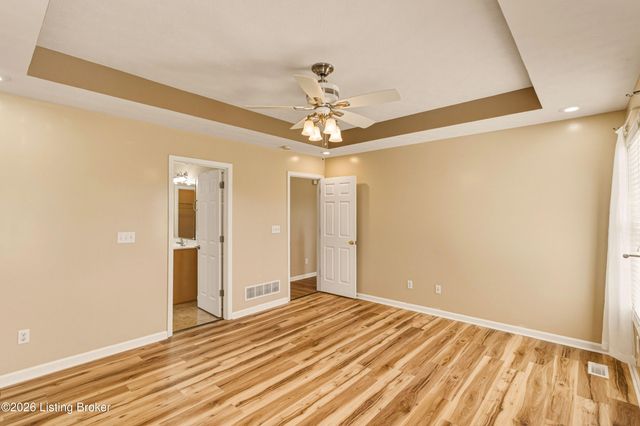 35 Grant Ct, Taylorsville, KY 40071