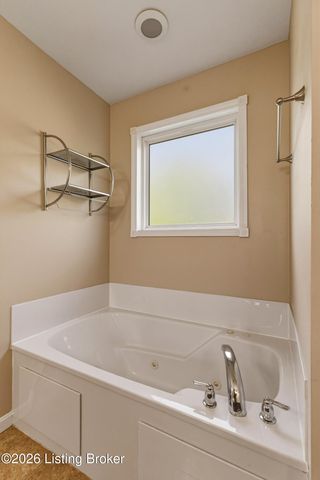 35 Grant Ct, Taylorsville, KY 40071