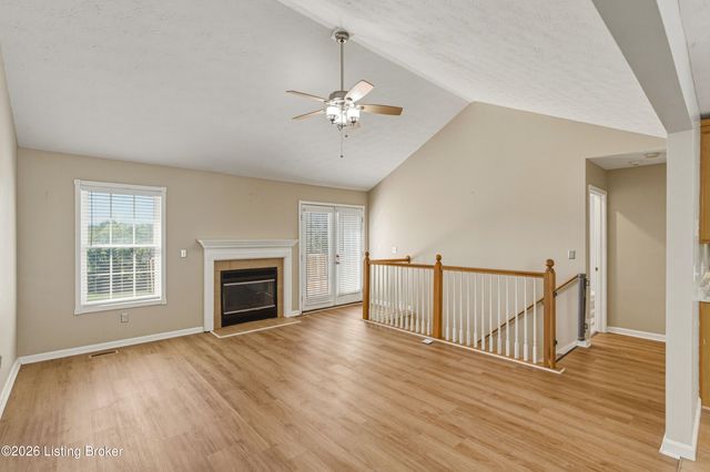 35 Grant Ct, Taylorsville, KY 40071