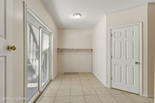 35 Grant Ct, Taylorsville, KY 40071