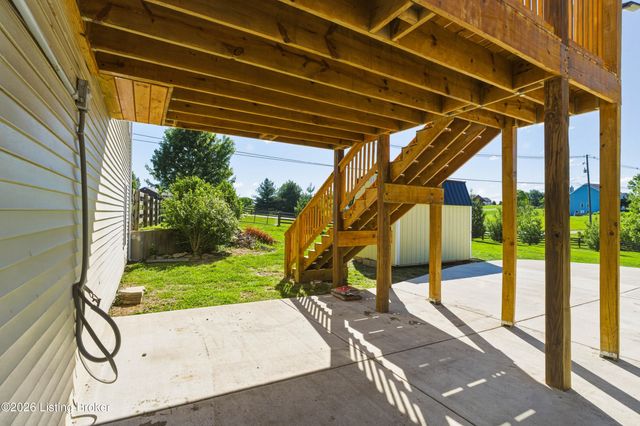 35 Grant Ct, Taylorsville, KY 40071