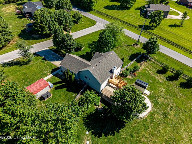 35 Grant Ct, Taylorsville, KY 40071