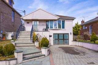 14125 11th Avenue, Flushing, NY 11357