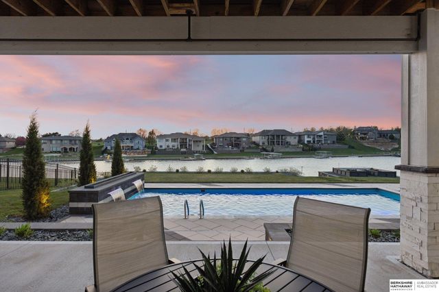 12616 N 178th Circle, Bennington, NE 68007