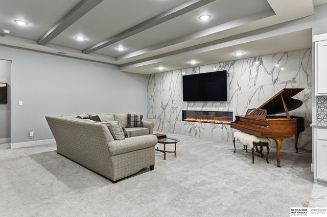 12616 N 178th Circle, Bennington, NE 68007
