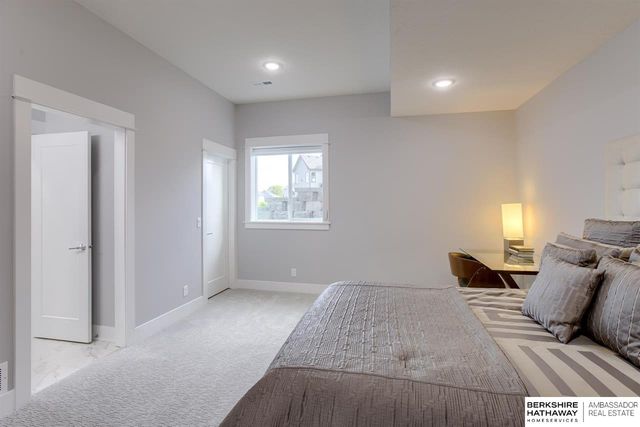 12616 N 178th Circle, Bennington, NE 68007