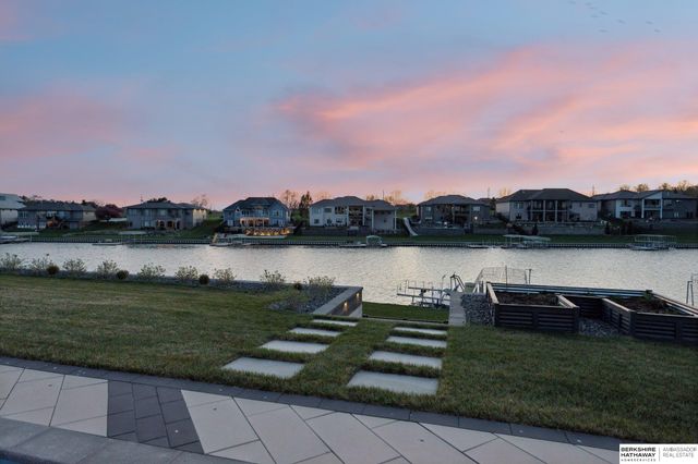 12616 N 178th Circle, Bennington, NE 68007