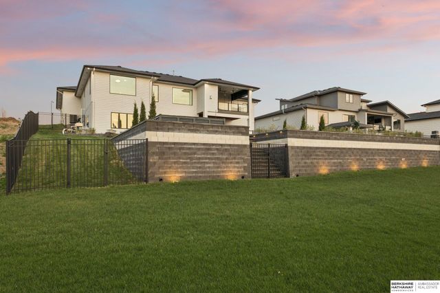 12616 N 178th Circle, Bennington, NE 68007