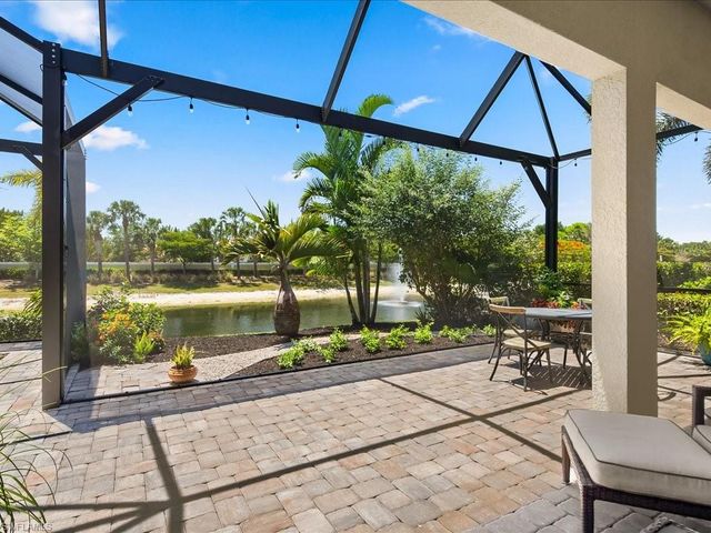 7225 Wilton DR, Naples, FL 34109