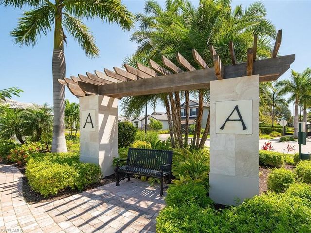 7225 Wilton DR, Naples, FL 34109